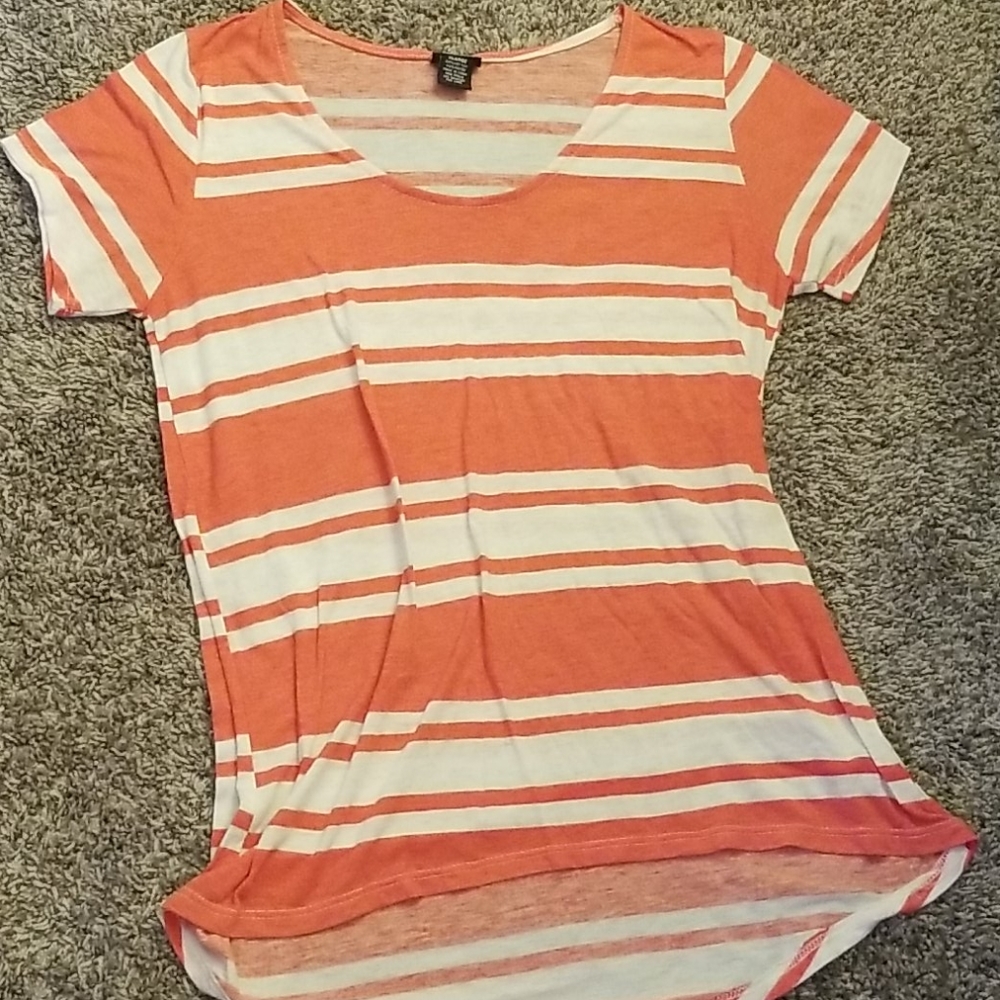 Rue 21 short sleeve top, women's size XL